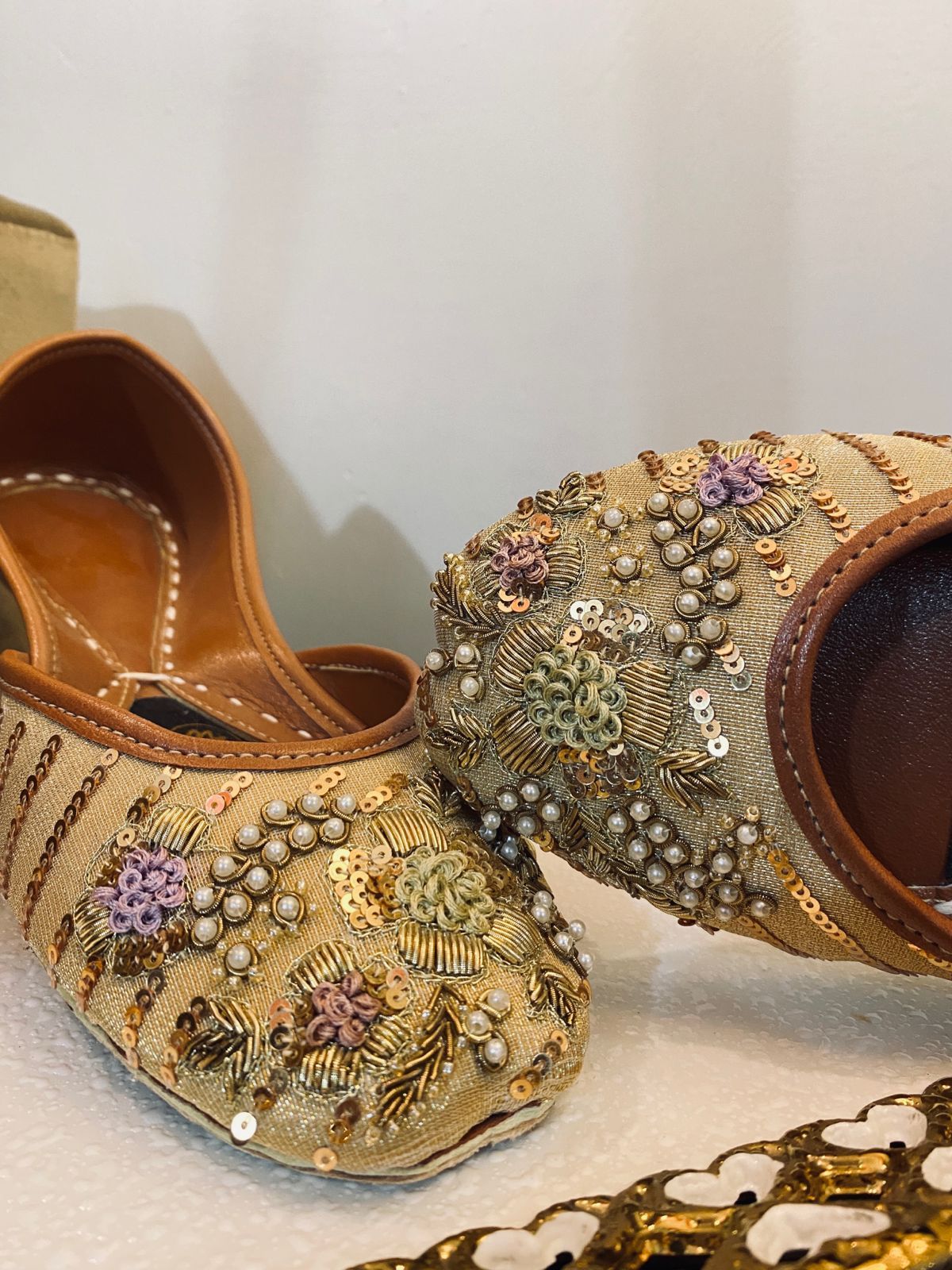 ZIMAL DUO SET - Clutch X Khussa