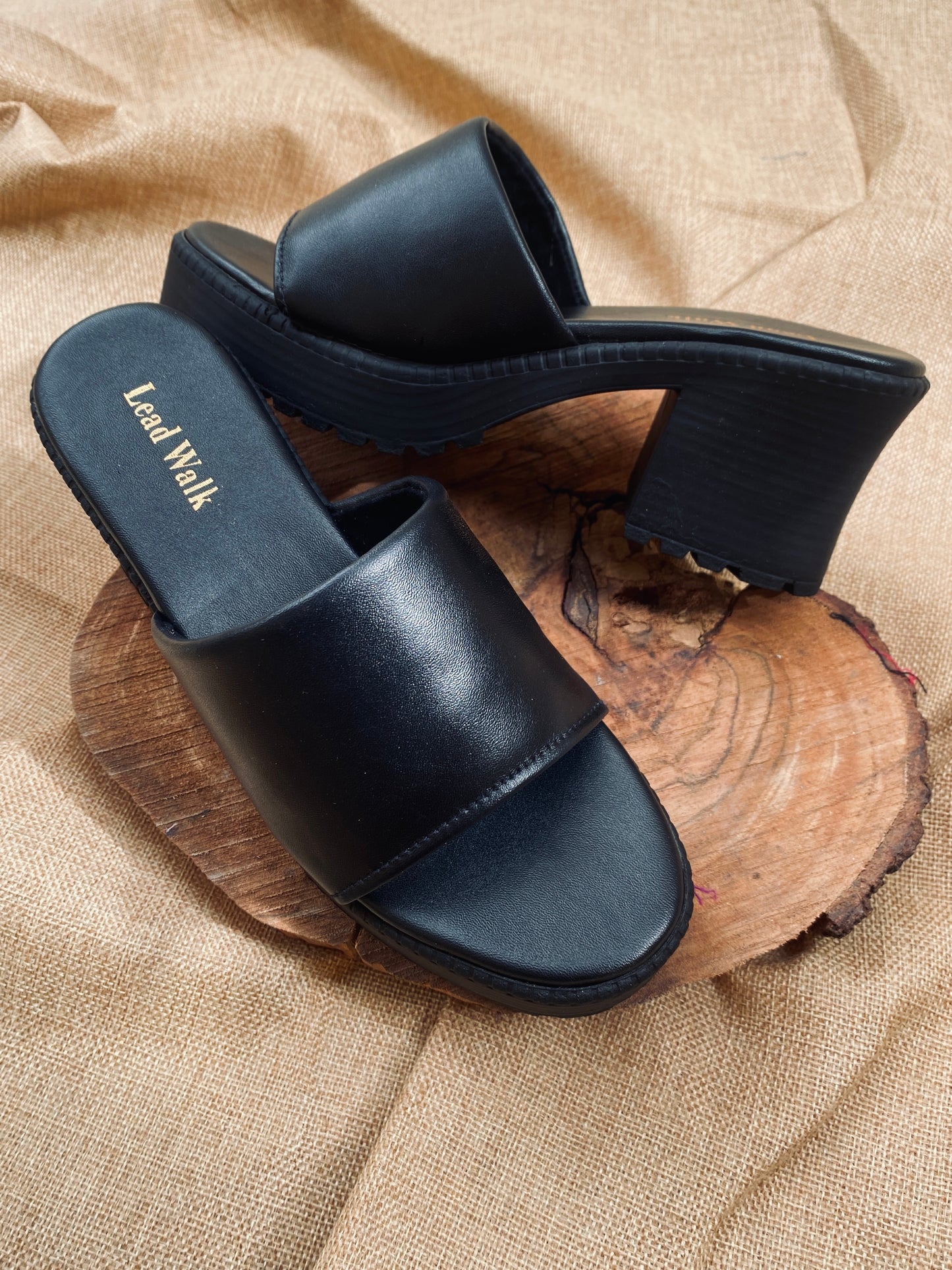 BLOCK BLACK