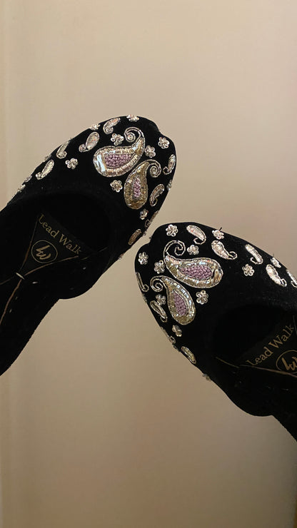 PAISLEY