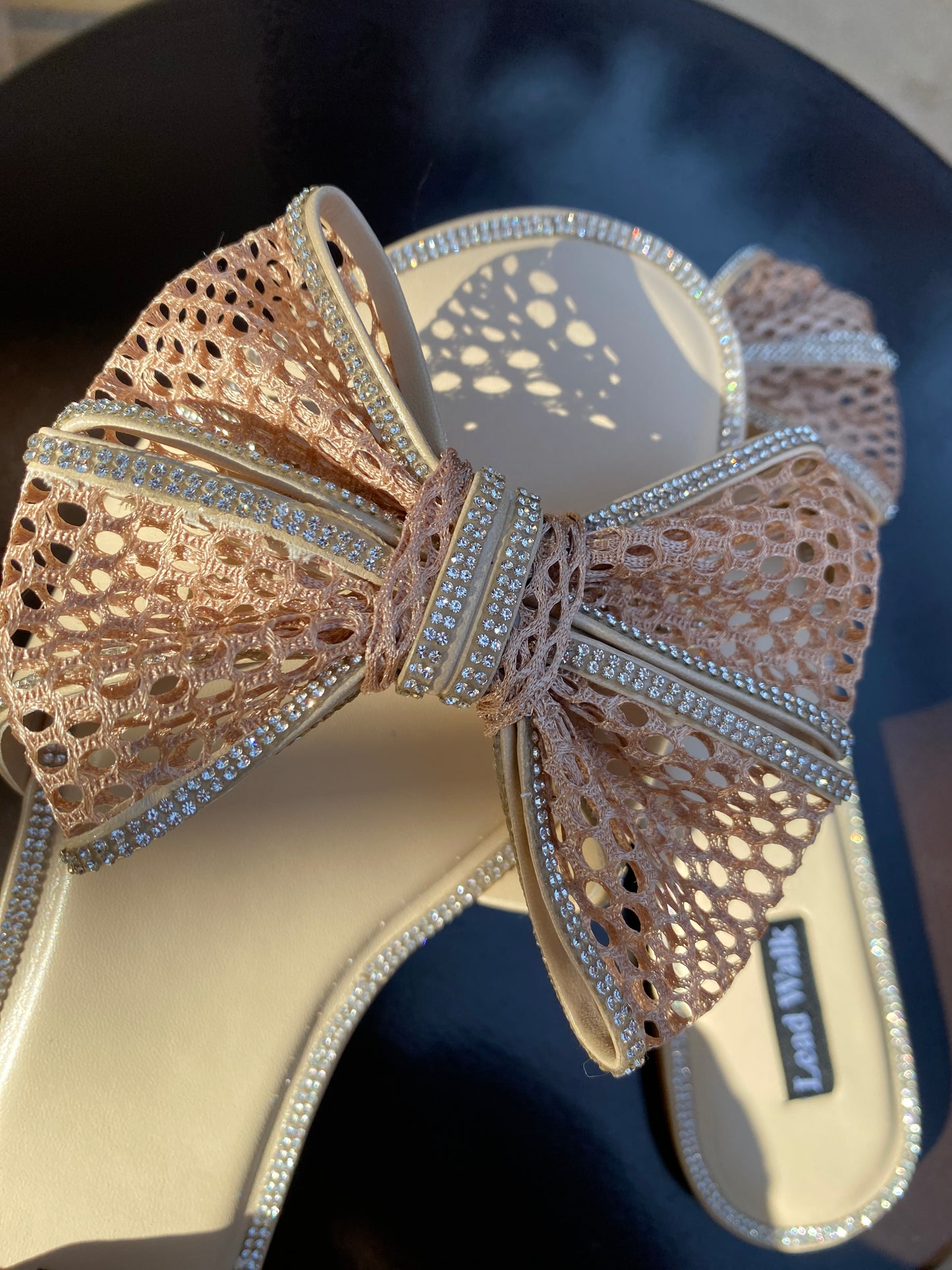 BOW TIE