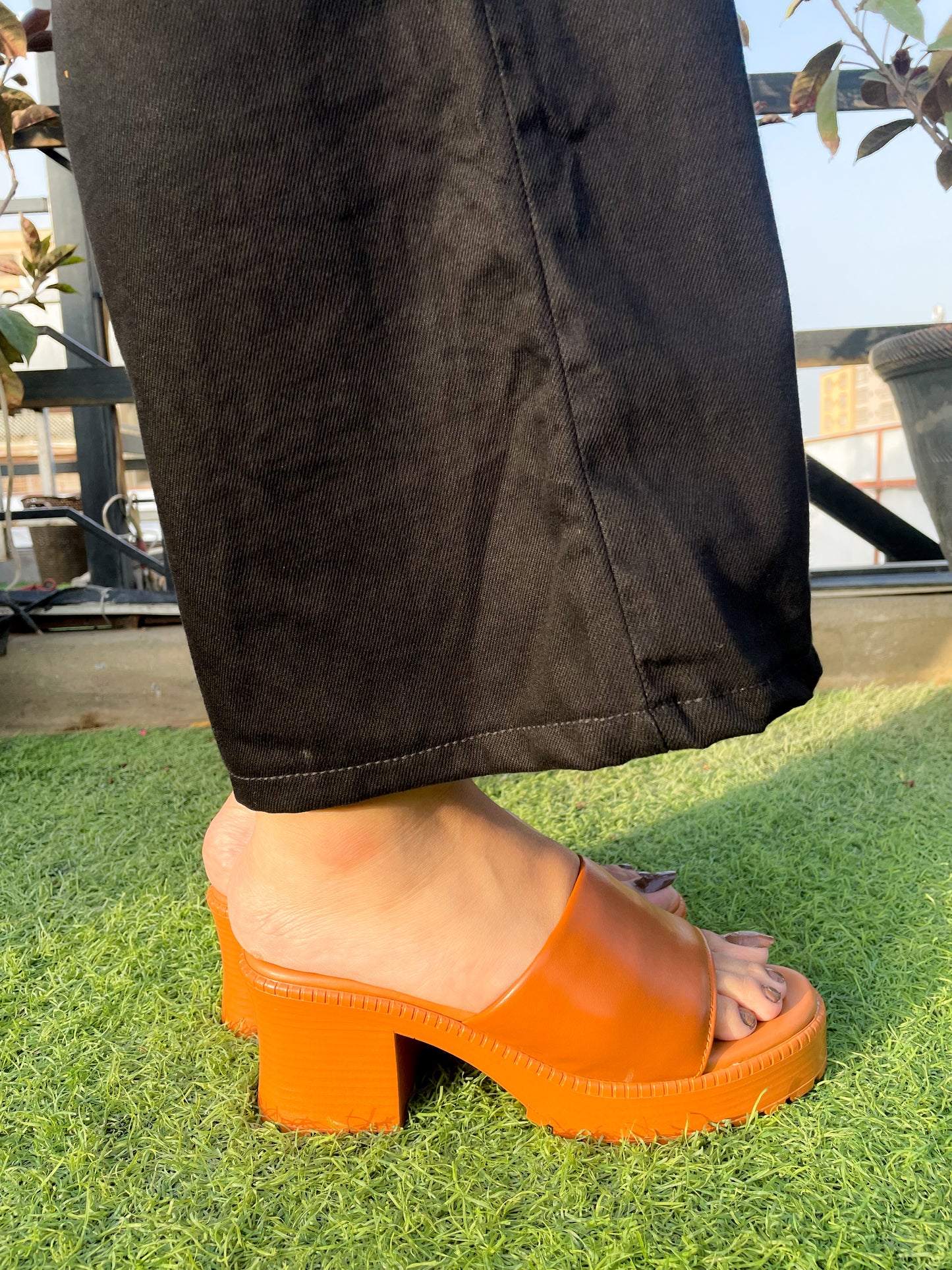 BLOCK TAN