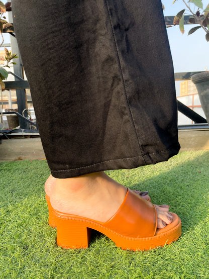 BLOCK TAN