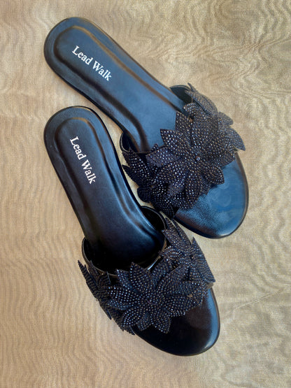LOTUS BLACK