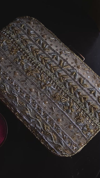 NAUBAHAR CLUTCH