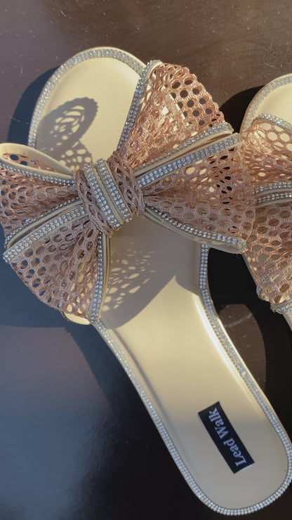 BOW TIE